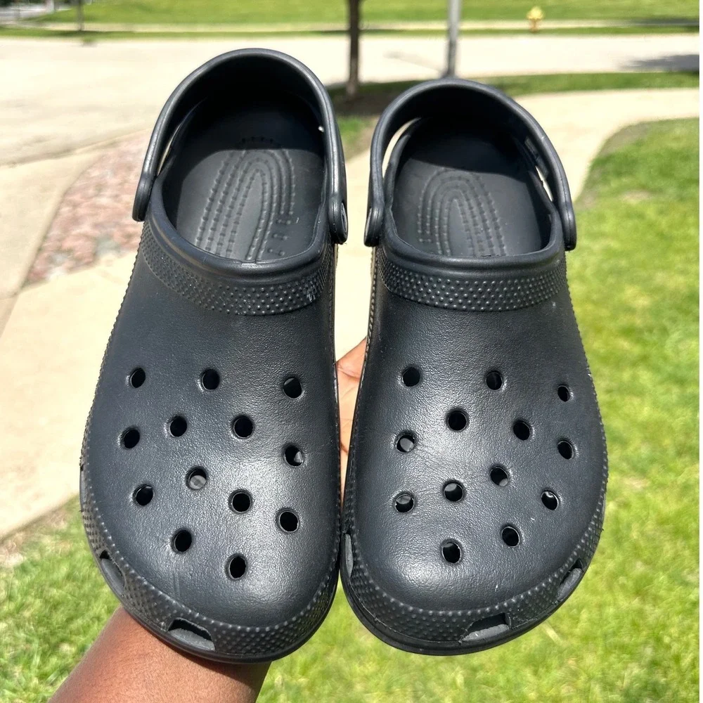 Crocs Adult Classic Clogs Unisex Size M10 W12 Black Sandals